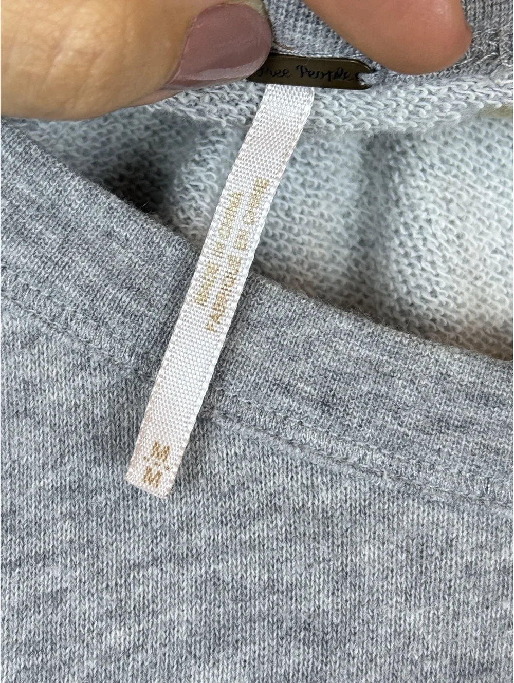 Free People Gray Grizzly Bear Graphic Cropped Sweatshirt Size M Raw Hem